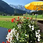 Guest house Fruhstuckspension Pachler 2*