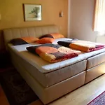 Guest house Fruhstuckspension Pachler