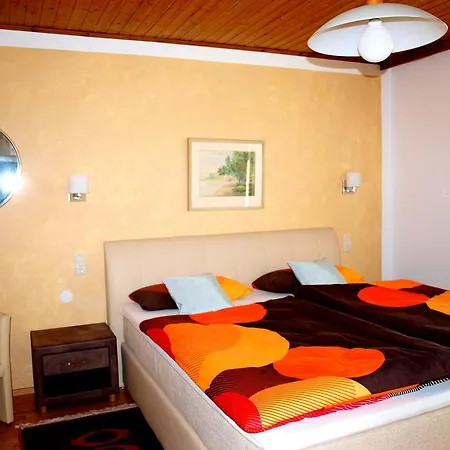 Casa de hóspedes Fruehstueckspension Pachler 2*