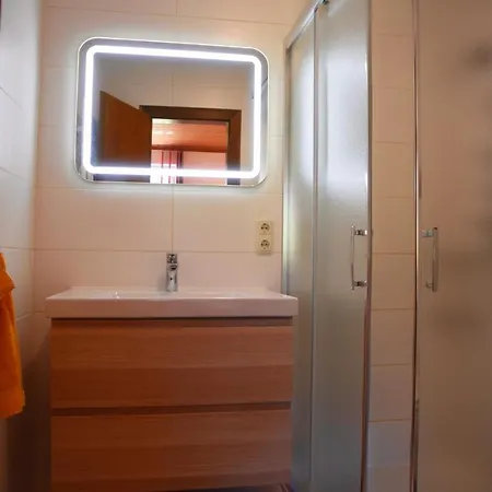 帕克勒早餐膳宿酒店 2* 格绍