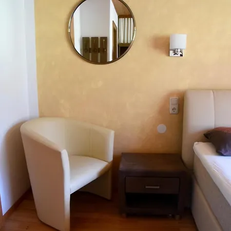 Fruehstueckspension Pachler 2*