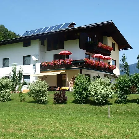 Fruehstueckspension Pachler Konukevi