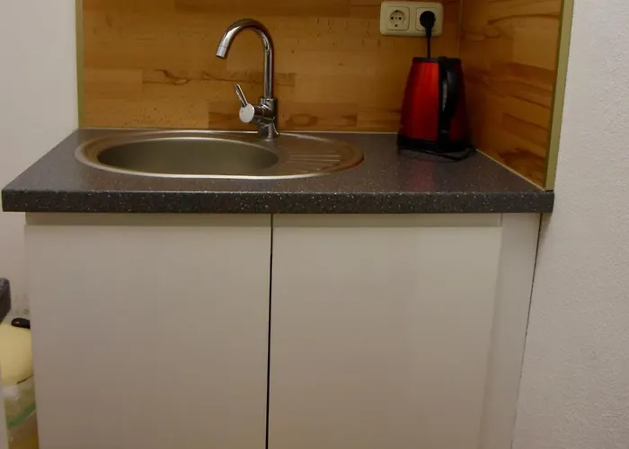 Konukevi Fruehstueckspension Pachler 2*